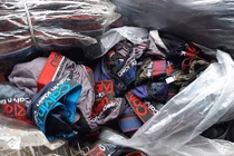 Video: "Giật mình" với công nghệ sản xuất đồ lót giả thương hiệu nước ngoài