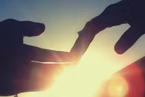 Vì là "vợ chồng Ngâu" nên tình duyên dang dở