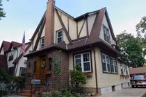 Bạn có muốn bỏ 19 triệu/đêm để ở nhà cũ của Tổng thống Trump?