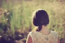 Say rượu loạng choạng đâm phải anh bán tào phớ