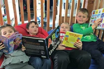 Hãy đưa con đến kiểm tra thị lực trước khi quá muộn