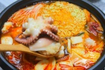 5 món ngon ăn vào buổi tối vừa hại dạ dày vừa gây mất ngủ