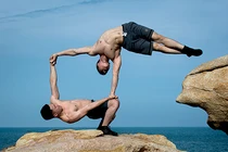 Quốc Cơ - Quốc Nghiệp xứng đáng được đặc cách phong NSND?