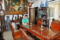 Ca sĩ mượn nhà 100 tỷ để khoe khoang là của mình giờ ra sao?