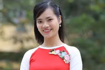 Cô giáo trẻ nhờ cộng đồng mạng tìm ân nhân 14 năm trước