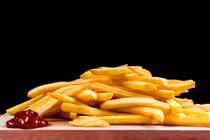 Video: Các nước trên thế giới ăn khoai tây chiên thế nào?