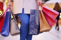 Nam trưởng phòng bối rối vì thói quen lạ lùng của cô vợ xinh đẹp