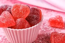 Sau tuổi 40, nhớ ăn ít 4 loại, uống nhiều 2 món canh để khỏe mạnh