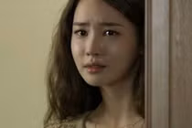 Về quê chồng ăn cưới, vợ sốc khi chồng “tòm tem” cô hàng xóm