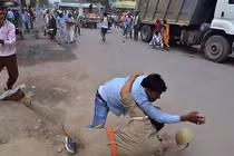 Nam điều dưỡng cưỡng hiếp bệnh nhân cấp cứu trong phòng cách ly