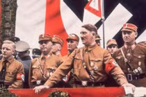Bằng chứng Hitler trốn qua đường hầm, được nhà giàu giúp đỡ