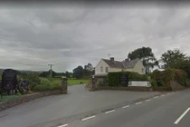 Mắc kẹt trong tủ sấy quần áo, người phụ nữ chết thương tâm