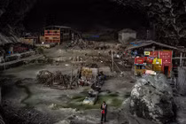 Tộc người sống trong hang cuối cùng ở Trung Quốc