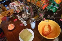 Cúng ông Công, ông Táo trong bếp hay trên bàn thờ?