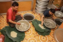 Nghệ thuật ướp trà sen lan tỏa thế giới của người thương binh Việt Nam