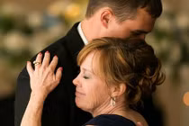 9 bài học quan trọng mẹ nhất định phải dạy con trai khi trưởng thành