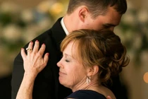 9 bài học quan trọng mẹ nhất định phải dạy con trai khi trưởng thành