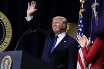 Loại thuốc đặc biệt Tổng thống Trump phải uống mỗi ngày