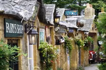 Khám phá ngôi làng đẹp như trong chuyện cổ tích ở Nhật Bản