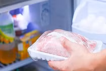 Thịt gà trữ đông tươi ngon như vừa mới mua về chỉ cần bí quyết này