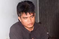 Bóp cổ người tình đến chết rồi gọi điện cho mẹ ruột để báo tin