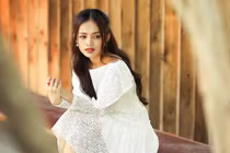 Thanh Trúc đáp trả chuyện khoe thân để mời gọi đại gia