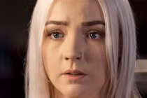 Nữ du khách Anh xinh đẹp bị đánh đập, cưỡng hiếp ở Australia