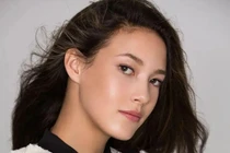 Nhan sắc thiên thần xinh đẹp của làng trượt tuyết thế giới