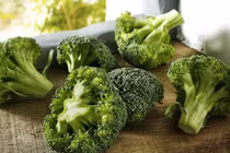 Video: 18 thực phẩm giúp bảo vệ sức khỏe của thận tốt nhất