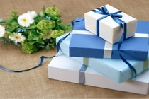 Thử đòi quà người yêu nhân dịp 20/10, cô gái nhận kết đắng