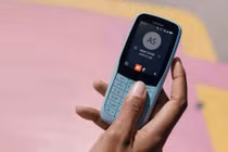 ‘Cục gạch' Nokia 220 4G và Nokia 105 (2019) bất ngờ ra mắt, giá siêu rẻ