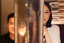 Cản phá xuất sắc, Văn Lâm khiến Linh Rin phát cuồng