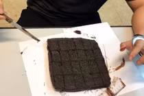 Video: Phát hiện loại ma túy mới trộn trong socola rao bán trên mạng