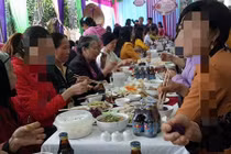 Đám cưới toàn món lạ: Gia chủ đãi khách lòng lợn, ăn mía tráng miệng