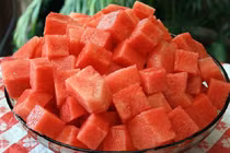 Sai lầm nguy hiểm khi ăn dưa hấu cần loại bỏ ngay