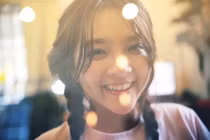 Hotgirl Vũ Tường Vân cắt tóc ngắn, gây sốc với tuyên bố cải giới