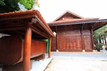 Đại gia vàng xin giữ biệt phủ làm du lịch: Hợp thức hóa?