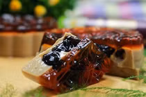 Mỗi ngày bán hết 1.000 bánh trung thu trà sữa trân châu