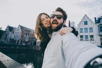 7 dấu hiệu cơ thể tiết lộ bạn đang yêu