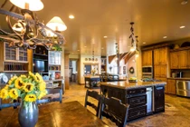 Biệt thự 26 triệu USD của người trúng độc đắc được rao bán