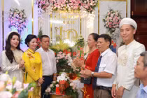 Bùi Tiến Dũng ngầm thừa nhận ăn hỏi "chạy bầu" với bạn gái hot girl?