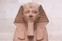 Pharaoh nữ tiếm quyền, giả làm đàn ông vĩ đại nhất Ai Cập cổ đại