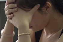 Thiếu nữ bán dâm 5 triệu đồng/lượt bị chủ khách sạn gọi công an tóm