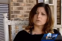 Tự tử, mất việc khi bất ngờ bị tung clip nhạy cảm lên mạng