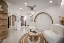 Căn hộ 70m2 đẹp như mơ với những đường cong mềm mại