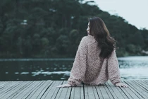 Bật cười trước bộ sưu tập dép tổ ong của MC Quyền Linh