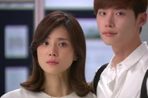 Mẹ chồng lén lút làm một việc khiến con dâu tức ứa nước mắt