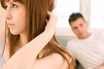 Chưa cưới, bạn gái đã tuyên bố không sống cùng mẹ chồng