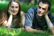 Đau đớn mối tình tội lỗi của 2 anh em ruột