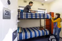 Lạ đời khách sạn được cải tạo từ... nhà tù